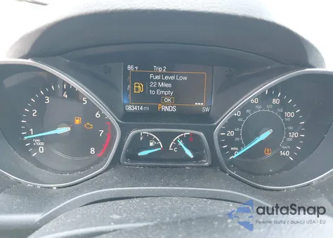 2017 Ford Escape S z USA, uszkodzony, nr VIN 1FMCU0F71HUE25636